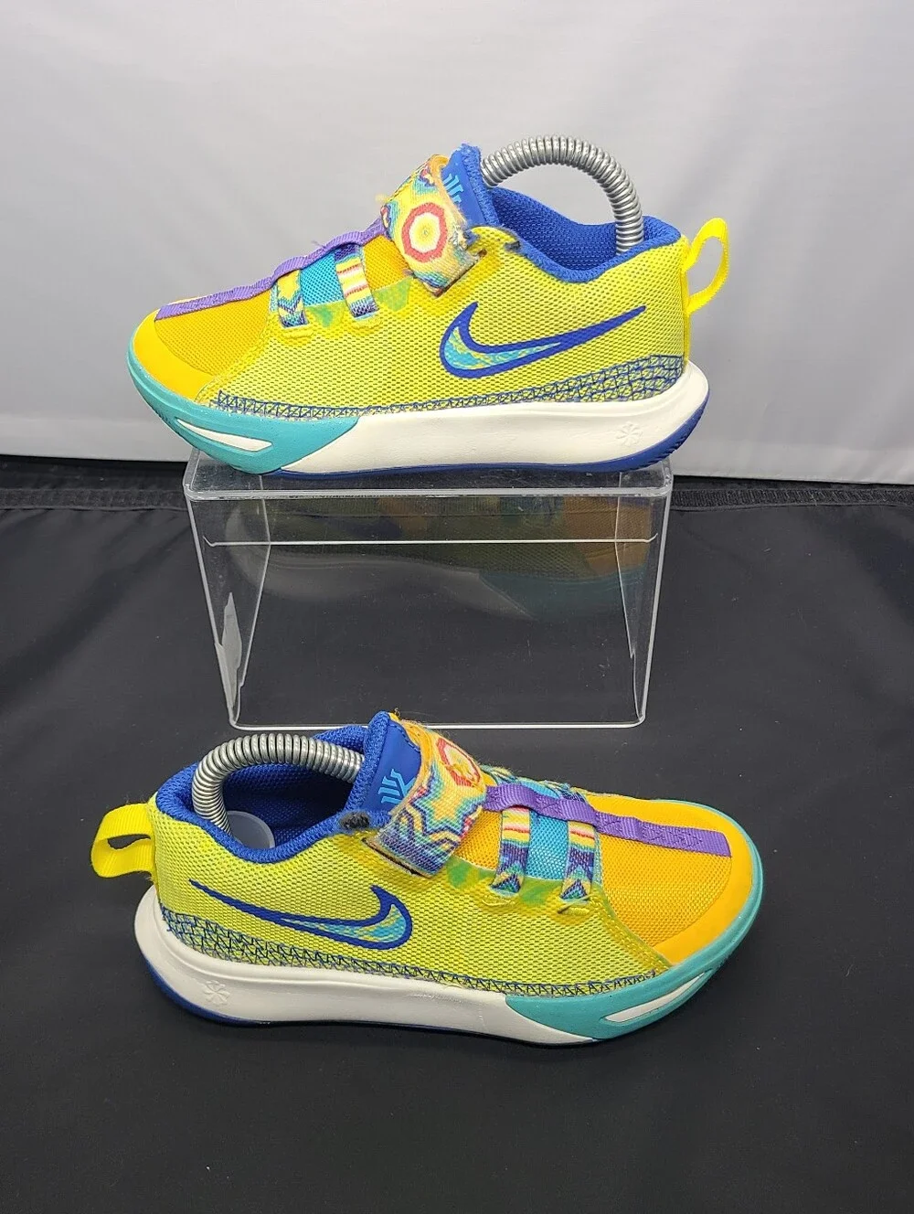 Nike Kyrie Flytrap VI 6 Limited Edition Shoes Yellow Spongebob- kids size 13C